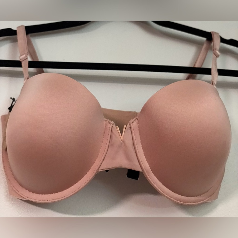 Victoria’s Secret Elegant Pink Push-Up Bra